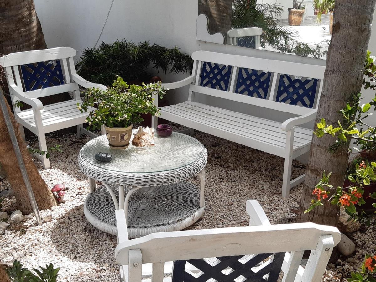 Aruba Harmony Apartments Oranjestad Luaran gambar